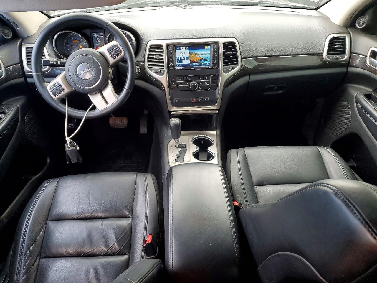 2011 JEEP GRAND CHEROKEE LAREDO photo 15