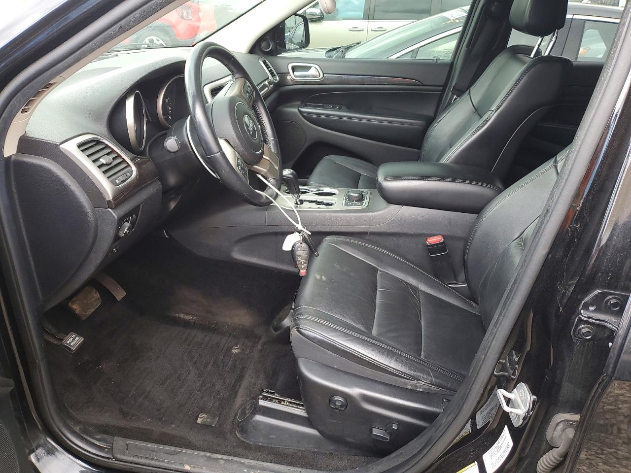 2011 JEEP GRAND CHEROKEE LAREDO photo 13