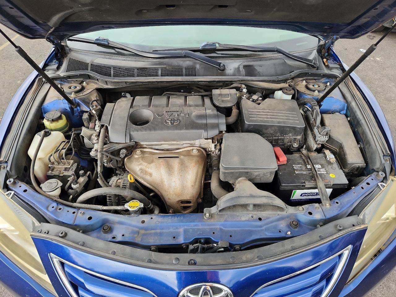 2011 TOYOTA CAMRY LE photo 21