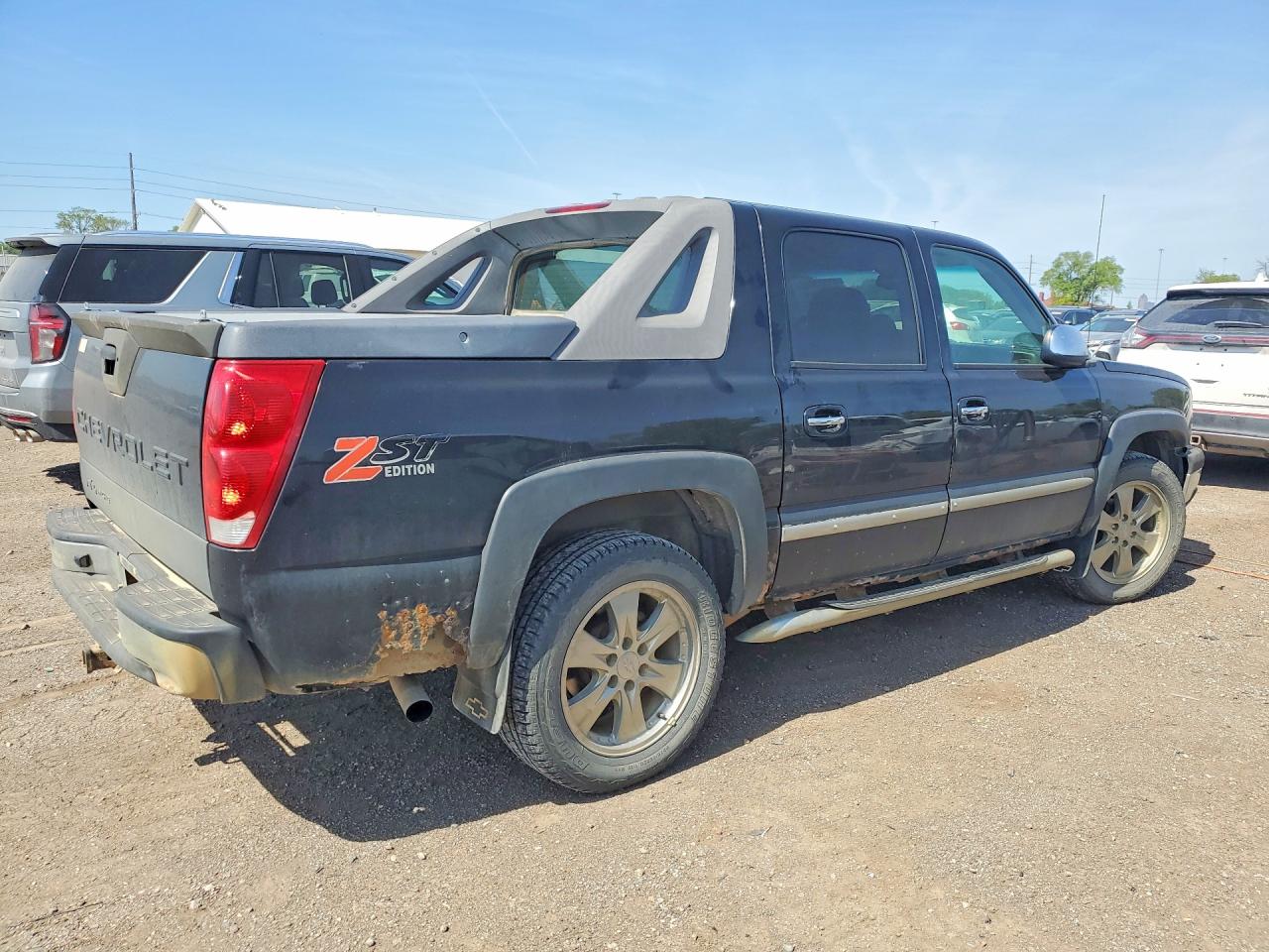 2005 CHEVROLET AVALANCHE K1500 photo 5