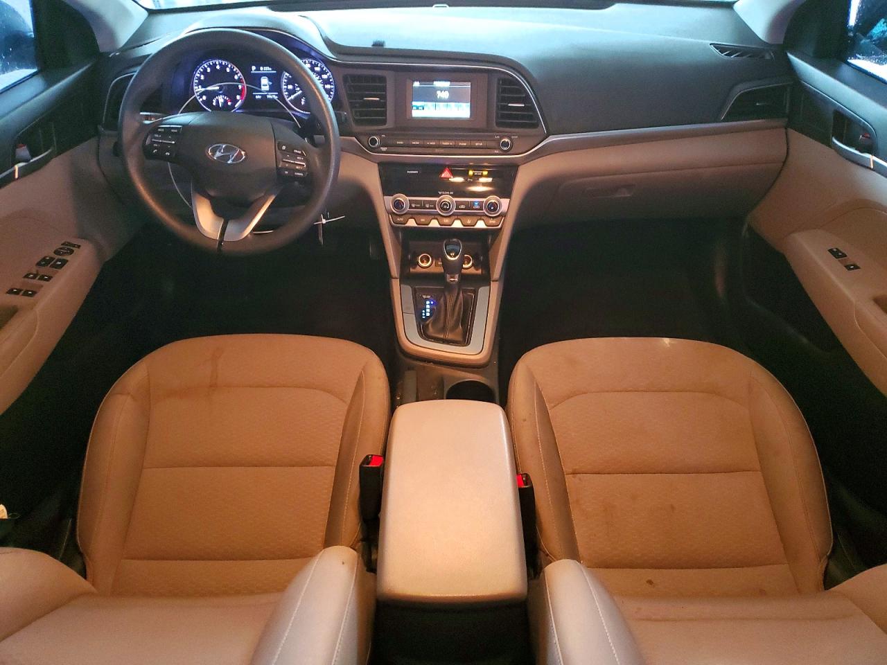 2020 HYUNDAI ELANTRA SE photo 15