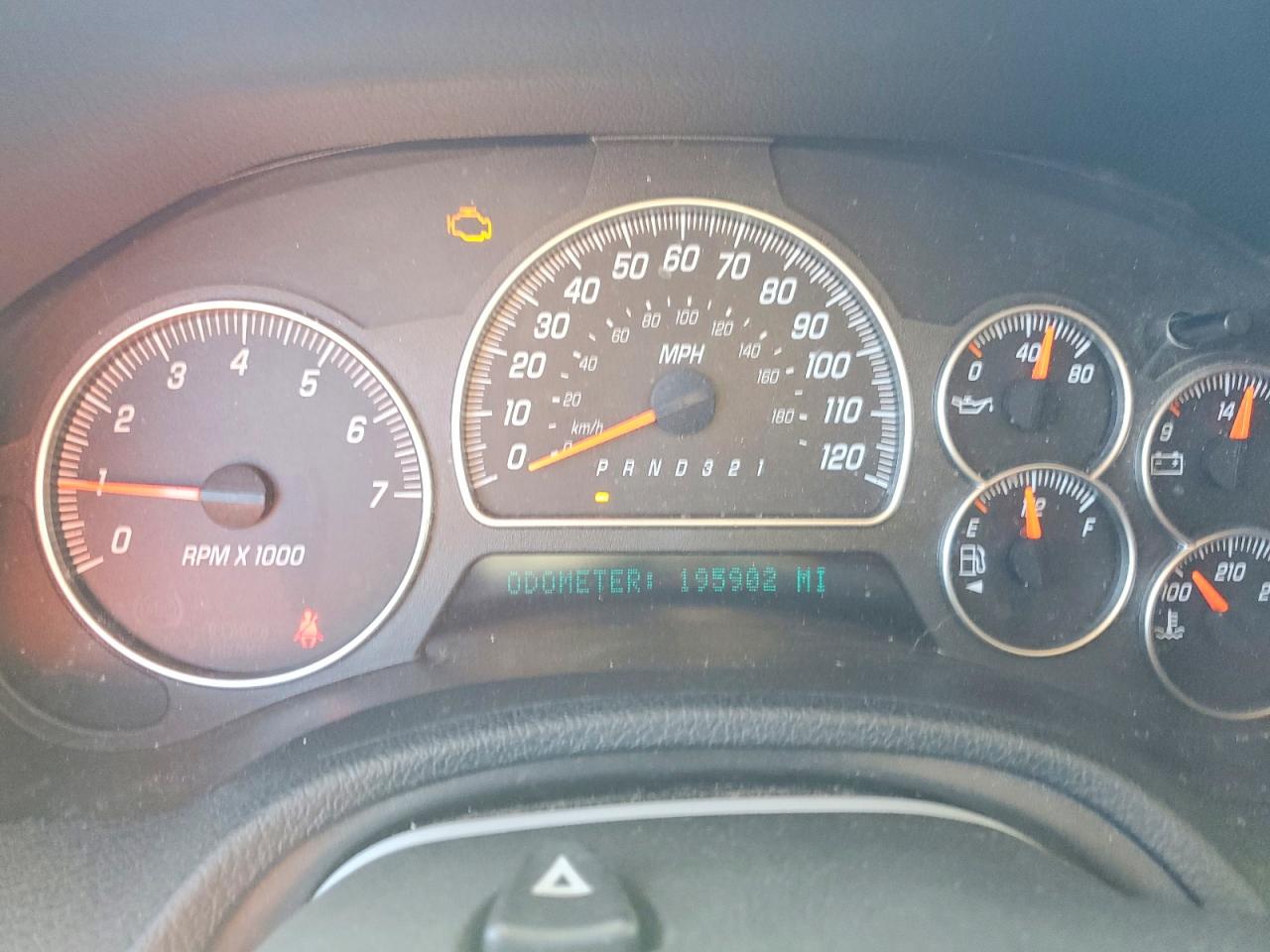 2006 GMC ENVOY DENALI XL photo 17