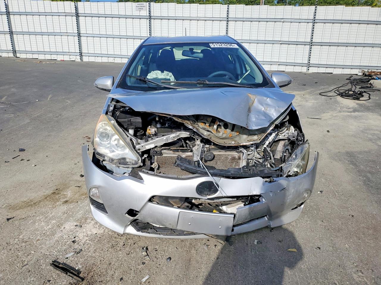 2013 TOYOTA PRIUS C TWO photo 5