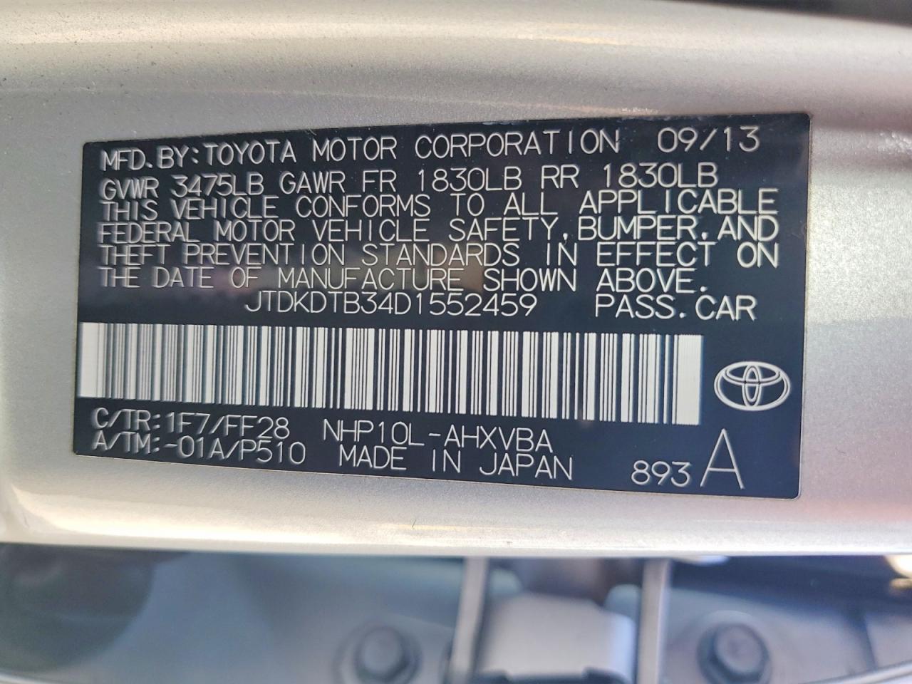 2013 TOYOTA PRIUS C TWO photo 12
