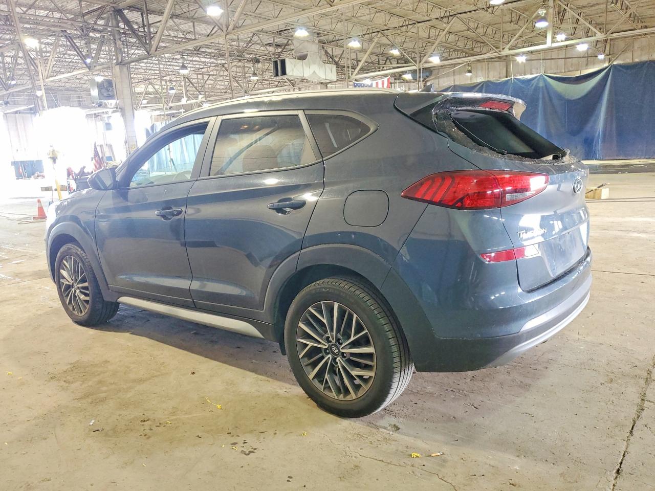 2019 HYUNDAI TUCSON SEL photo 3