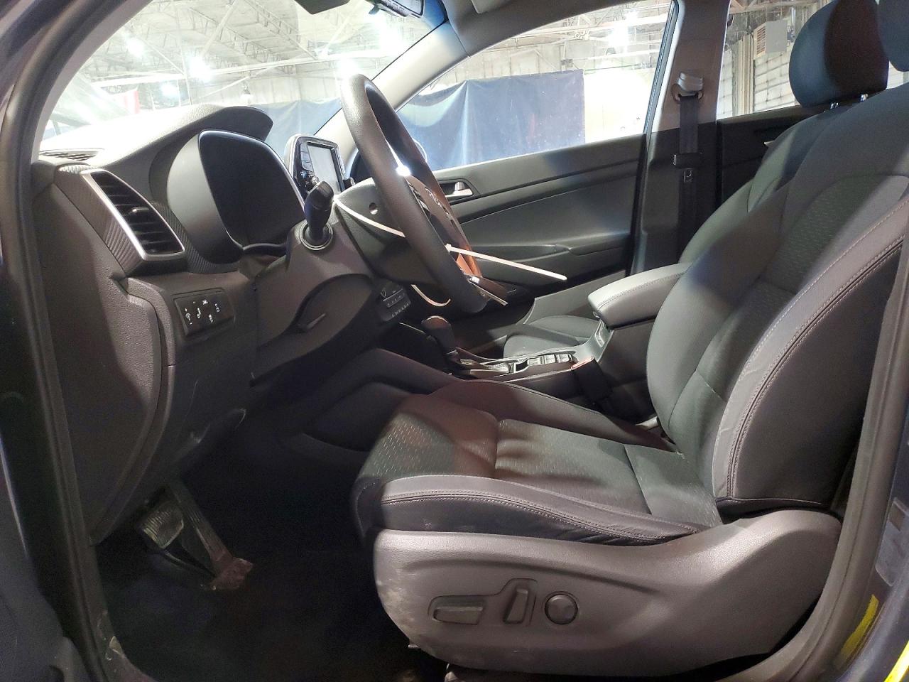 2019 HYUNDAI TUCSON SEL photo 12