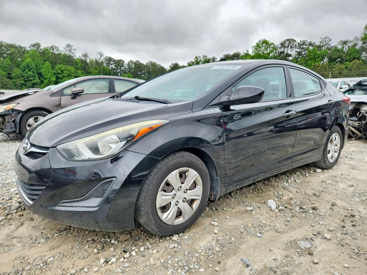 2016 HYUNDAI ELANTRA