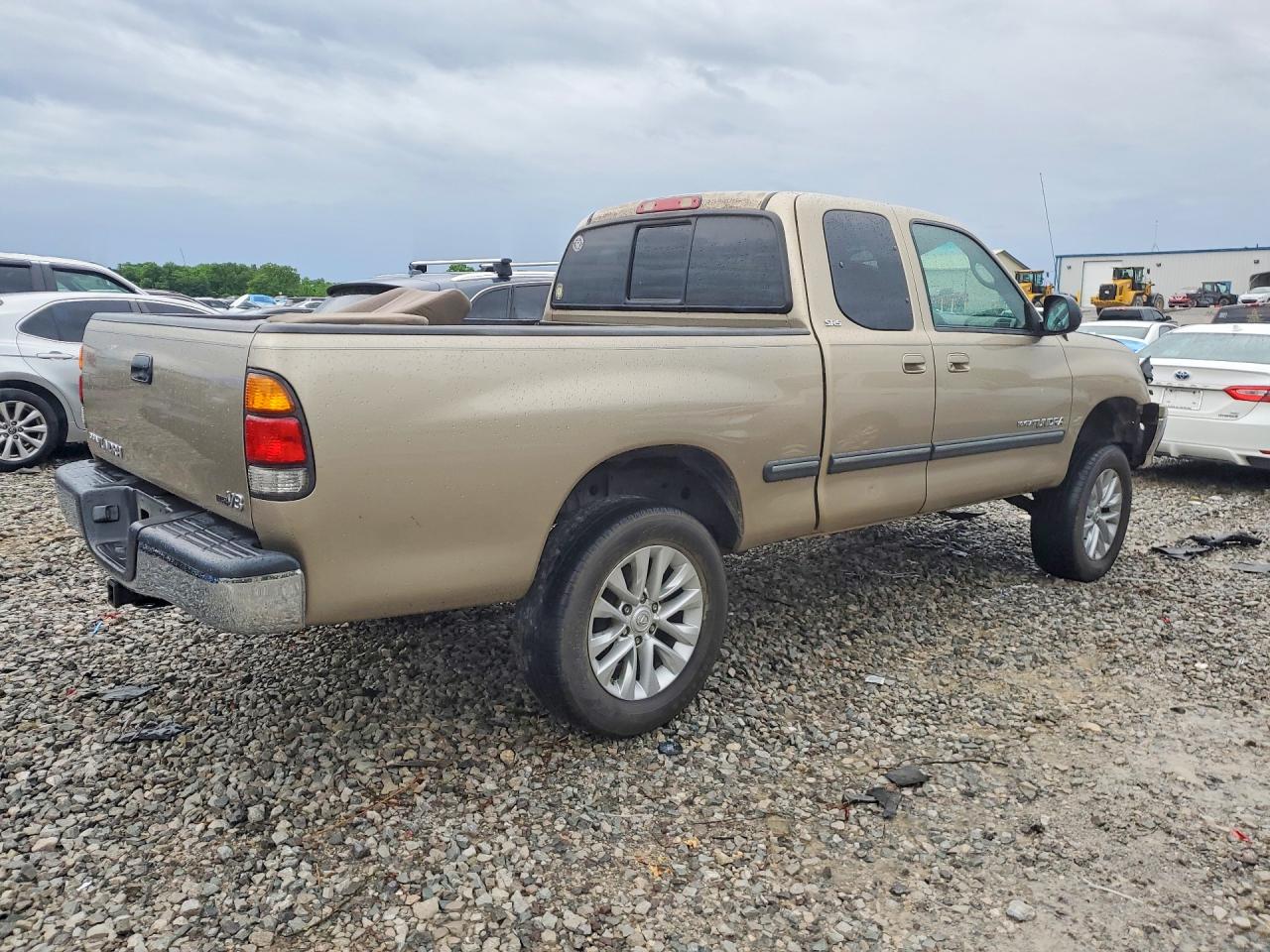 2002 TOYOTA TUNDRA SR5 V8 photo 7