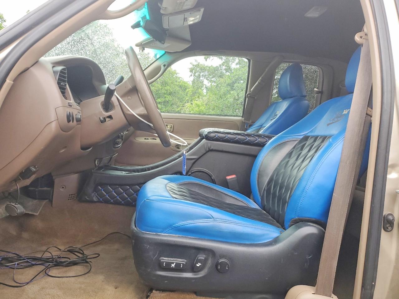 2002 TOYOTA TUNDRA SR5 V8 photo 19