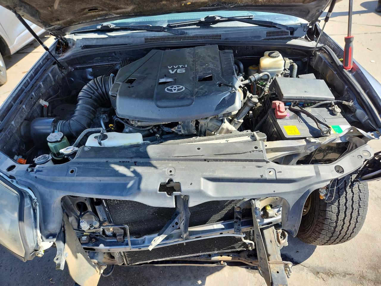 2005 TOYOTA 4RUNNER SR5 photo 34