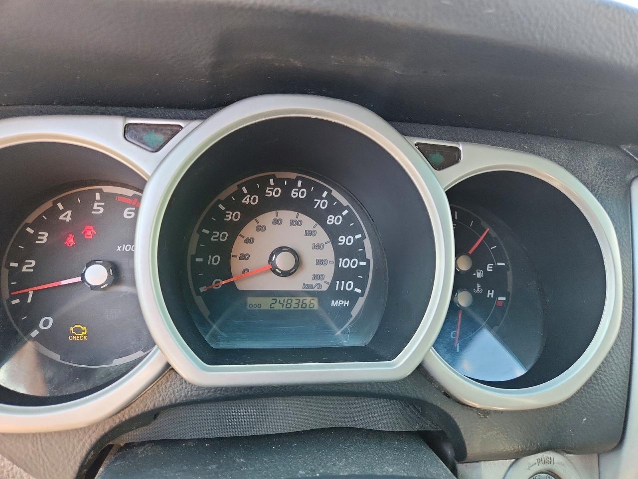 2005 TOYOTA 4RUNNER SR5 photo 25