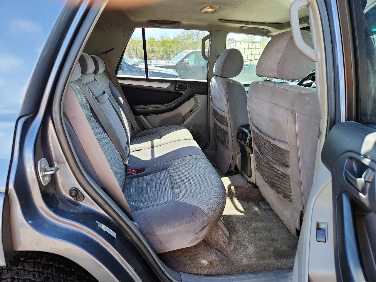 2005 TOYOTA 4RUNNER SR5 photo 31
