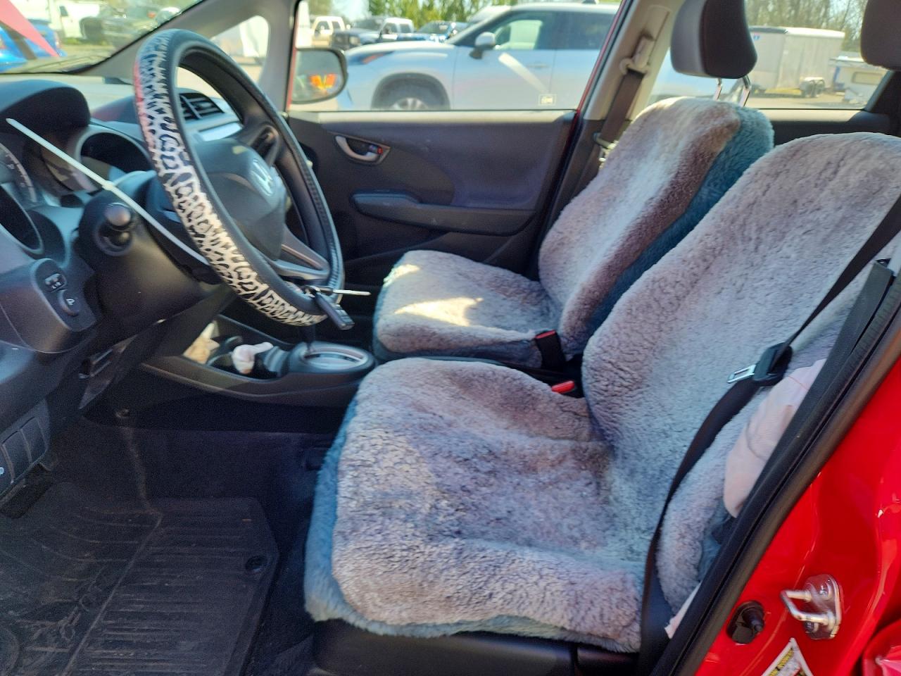 2009 HONDA FIT photo 7