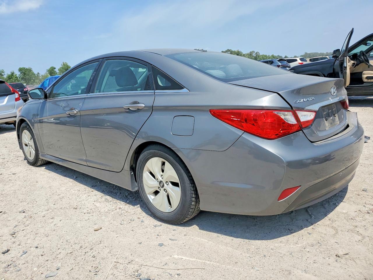 2014 HYUNDAI SONATA GLS photo 3