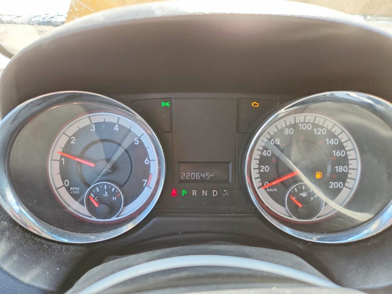 2012 DODGE GRAND CARAVAN SE photo 25