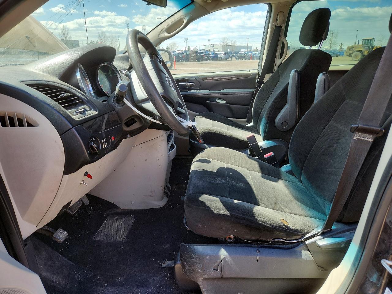 2012 DODGE GRAND CARAVAN SE photo 19