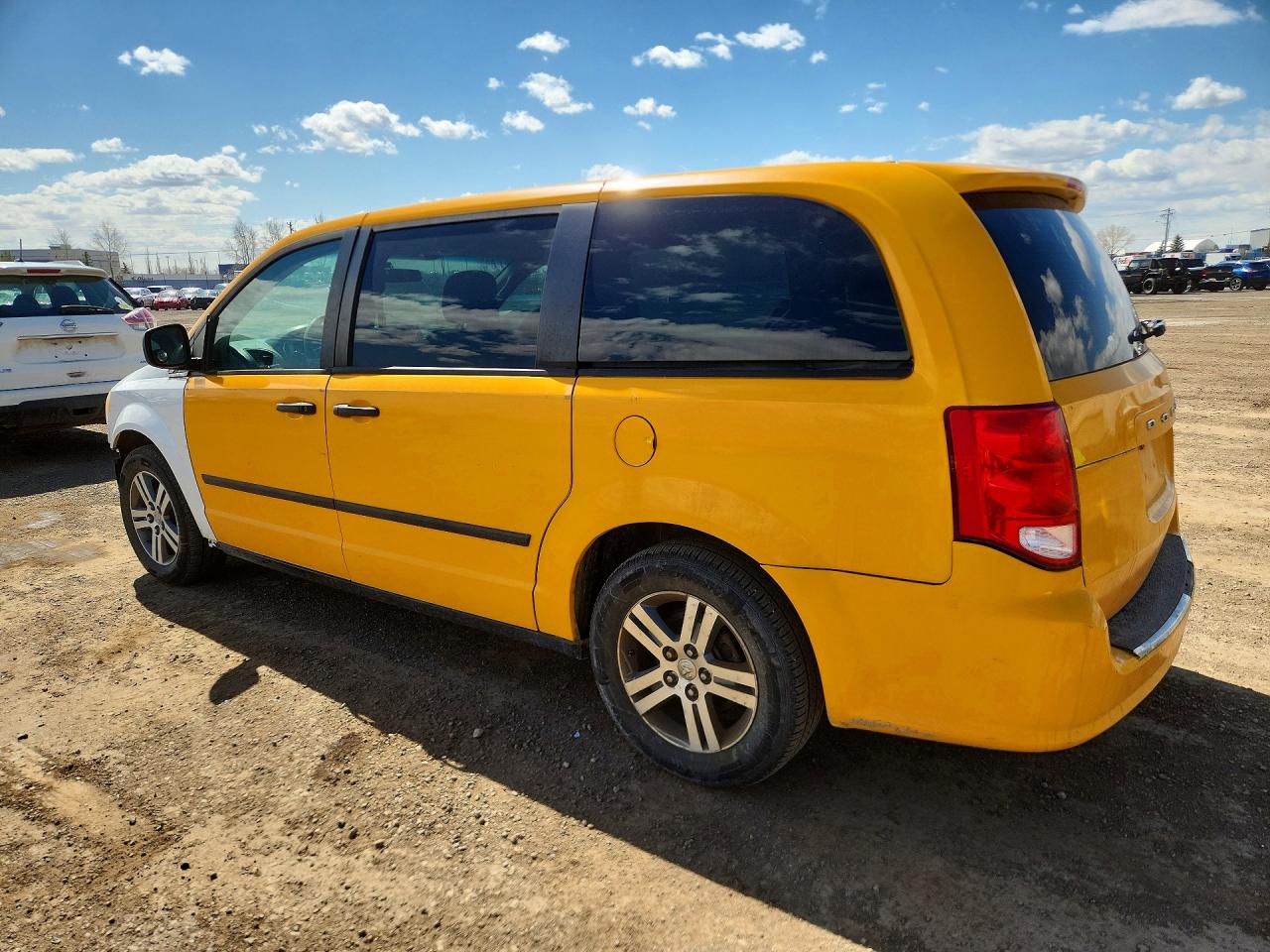 2012 DODGE GRAND CARAVAN SE photo 4