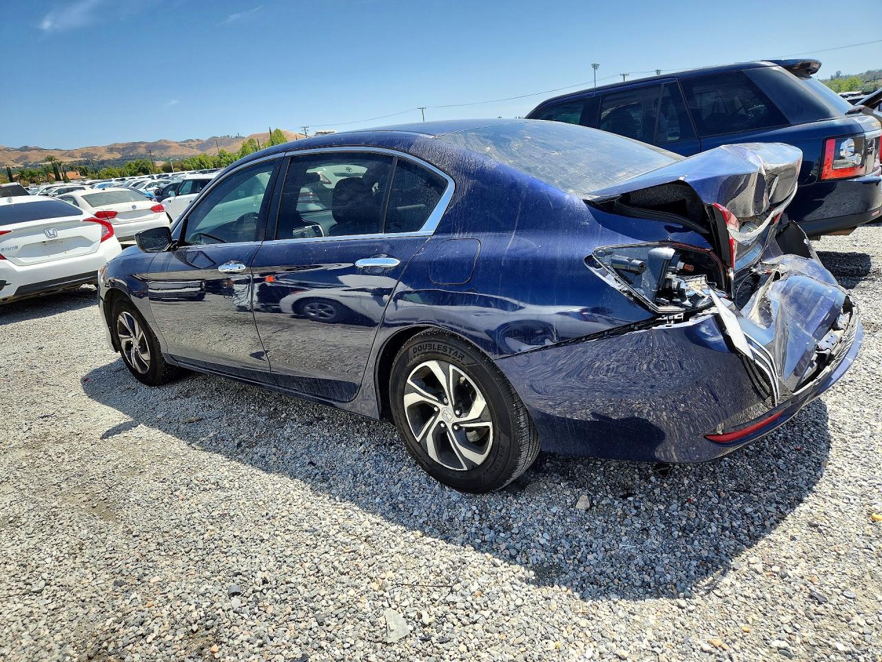 2016 HONDA ACCORD LX photo 3