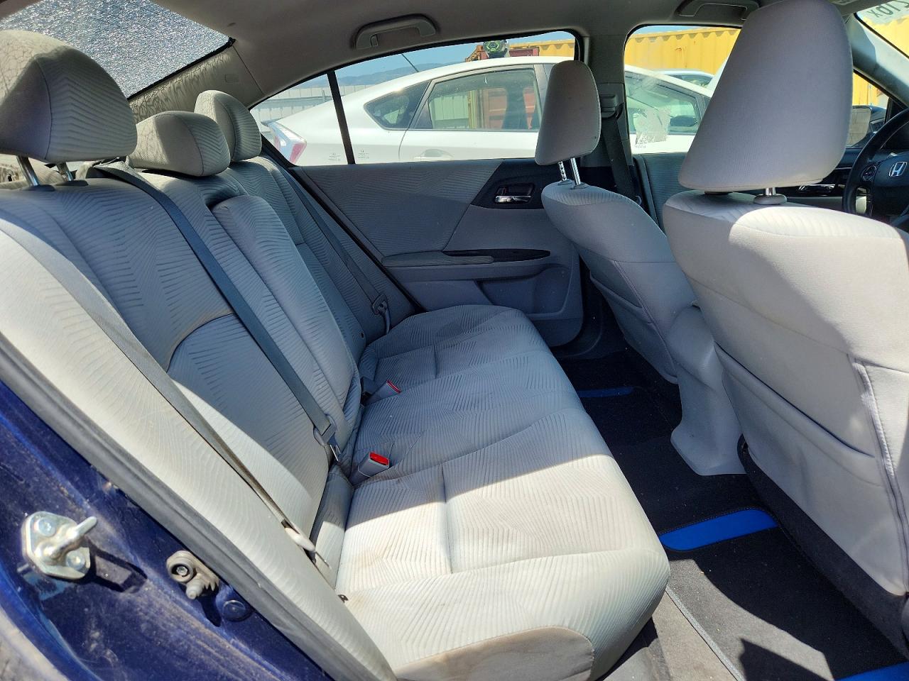 2016 HONDA ACCORD LX photo 19