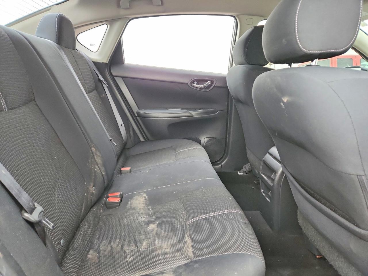 2016 NISSAN SENTRA S photo 19