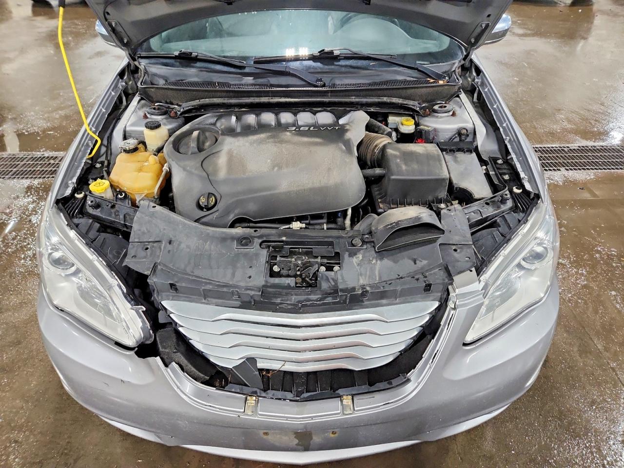 2013 CHRYSLER 200 LIMITED photo 21