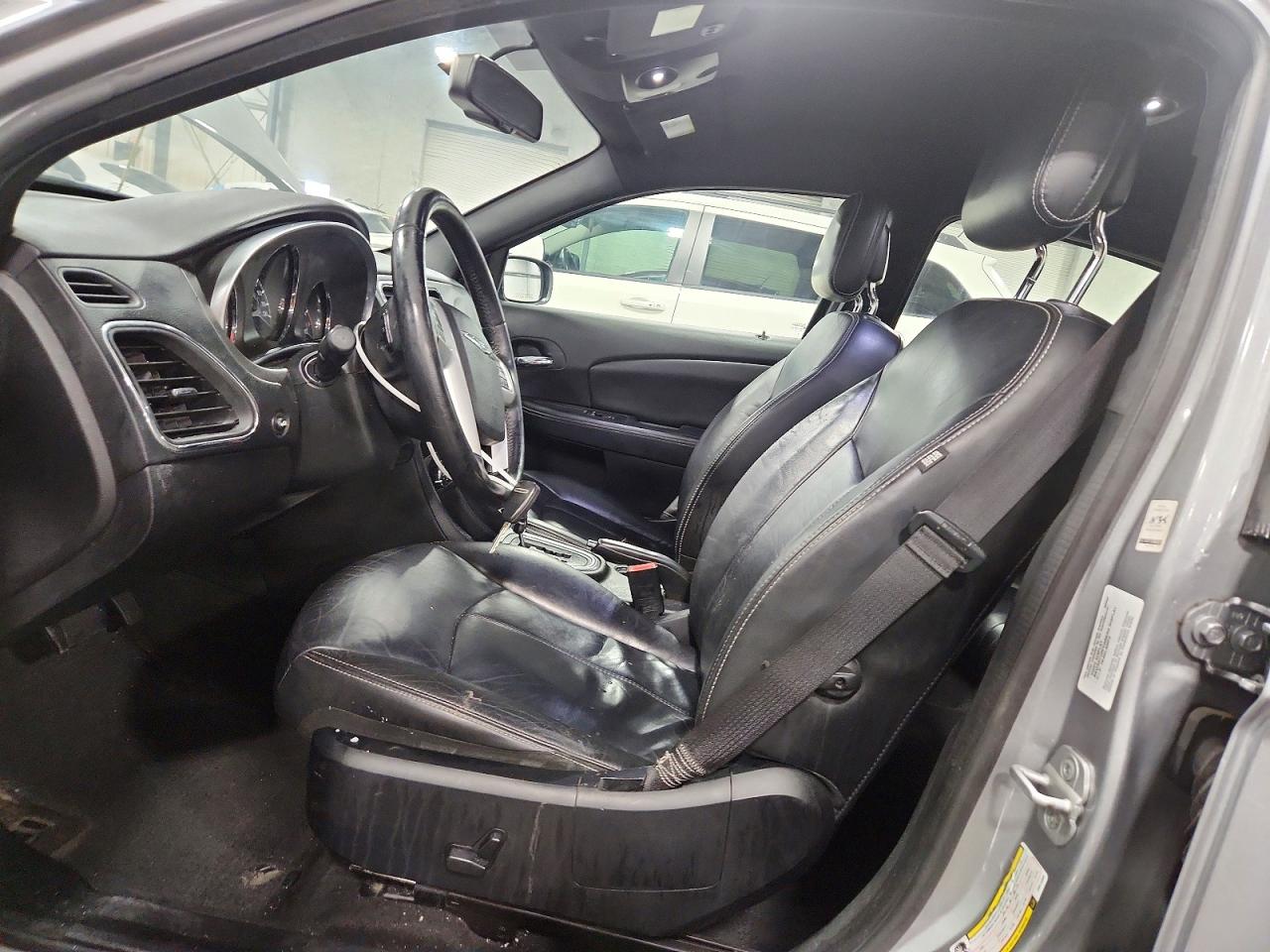 2013 CHRYSLER 200 LIMITED photo 13
