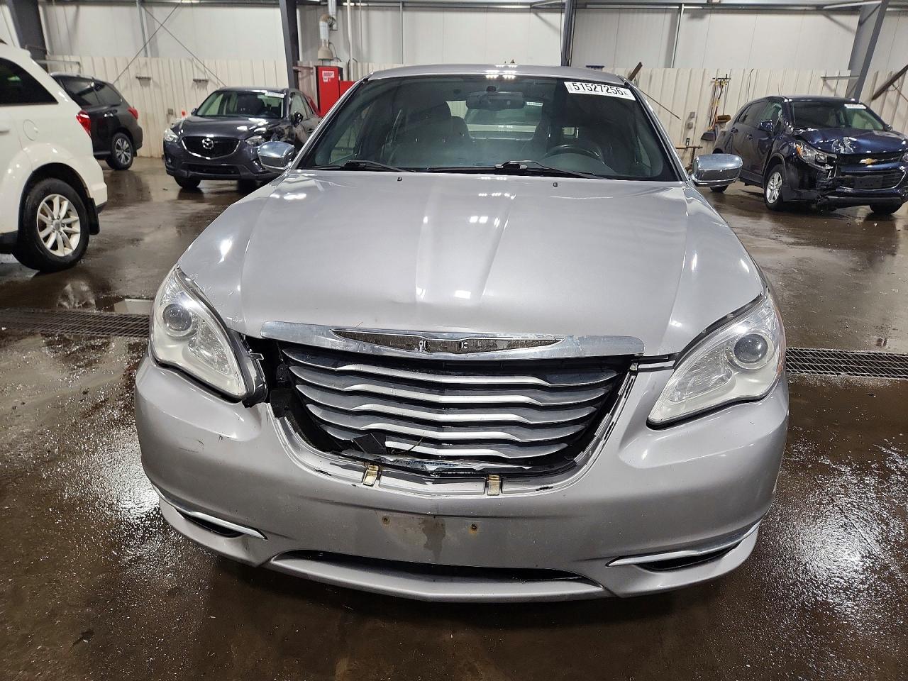 2013 CHRYSLER 200 LIMITED photo 9