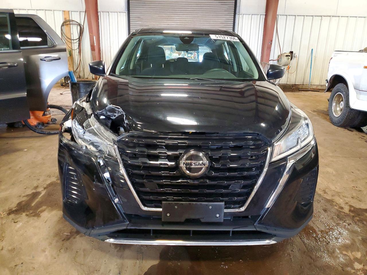 2021 NISSAN KICKS S photo 5