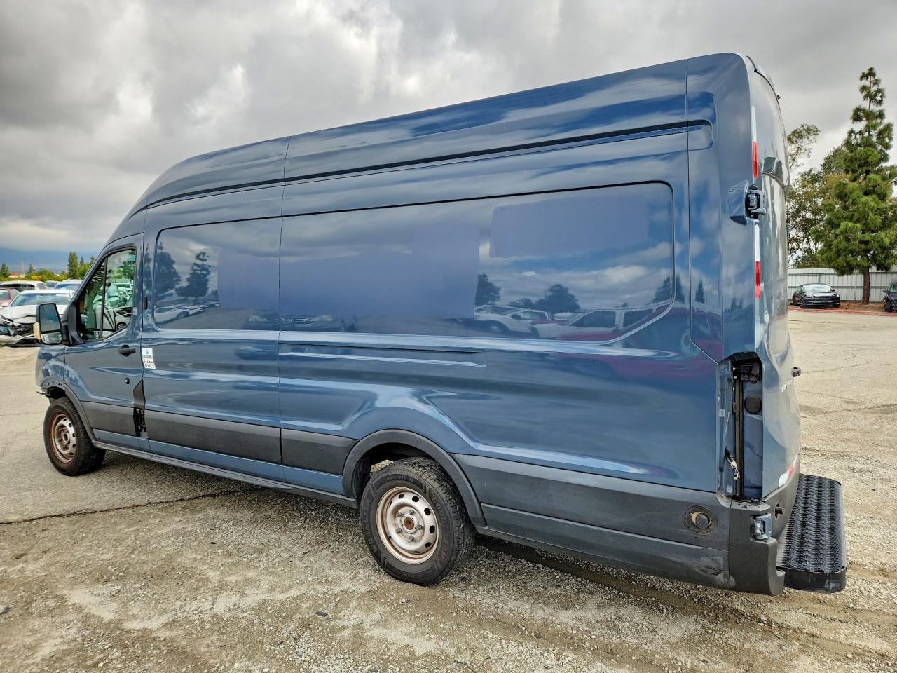 2020 FORD TRANSIT 250 DELIVERY VAN photo 4