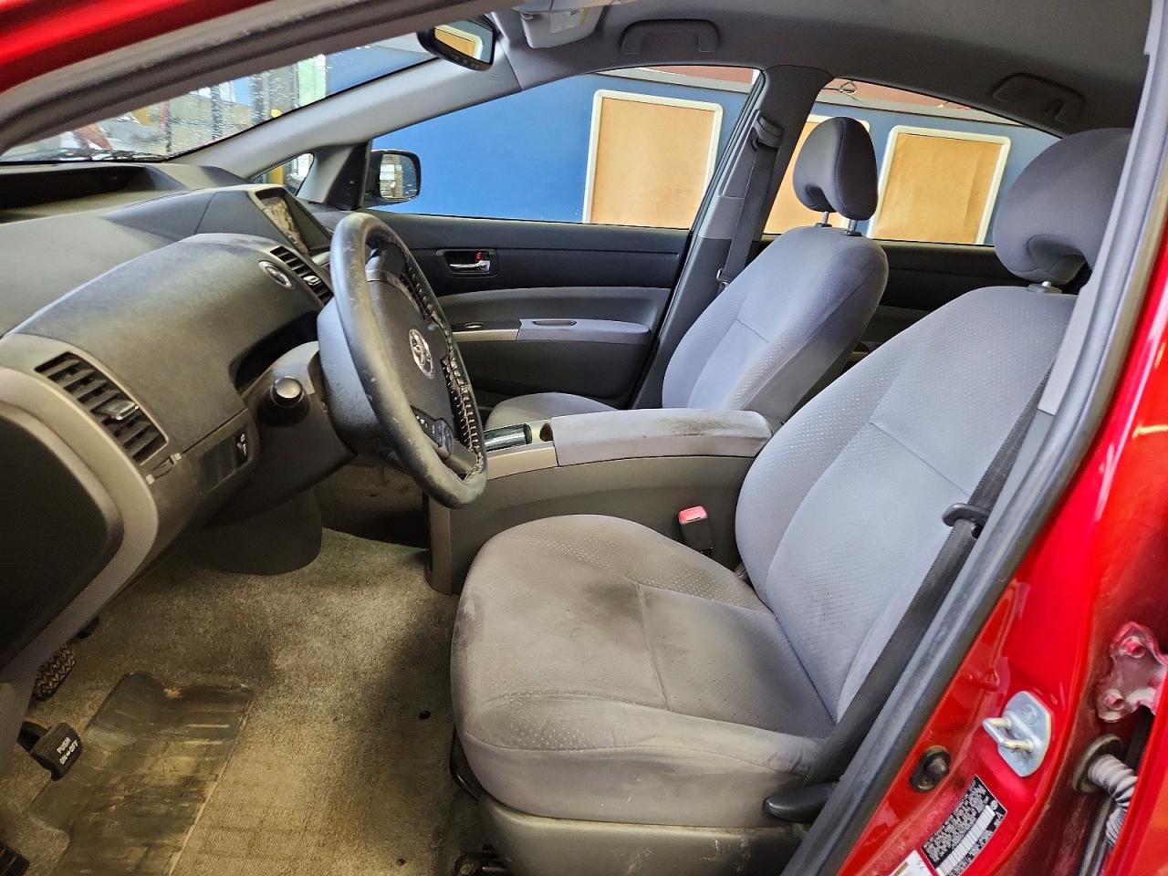 2007 TOYOTA PRIUS BASE photo 13