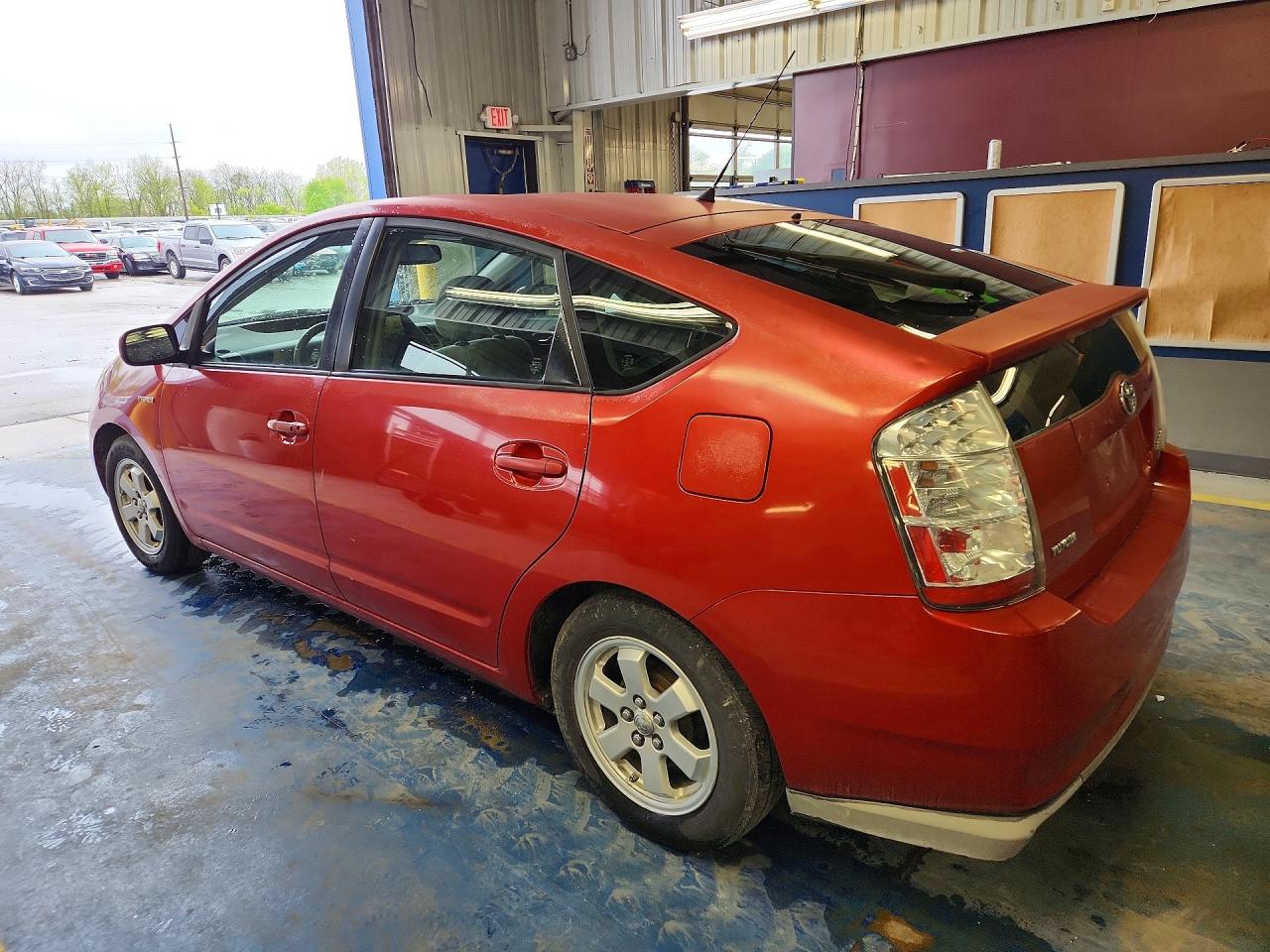2007 TOYOTA PRIUS BASE photo 3