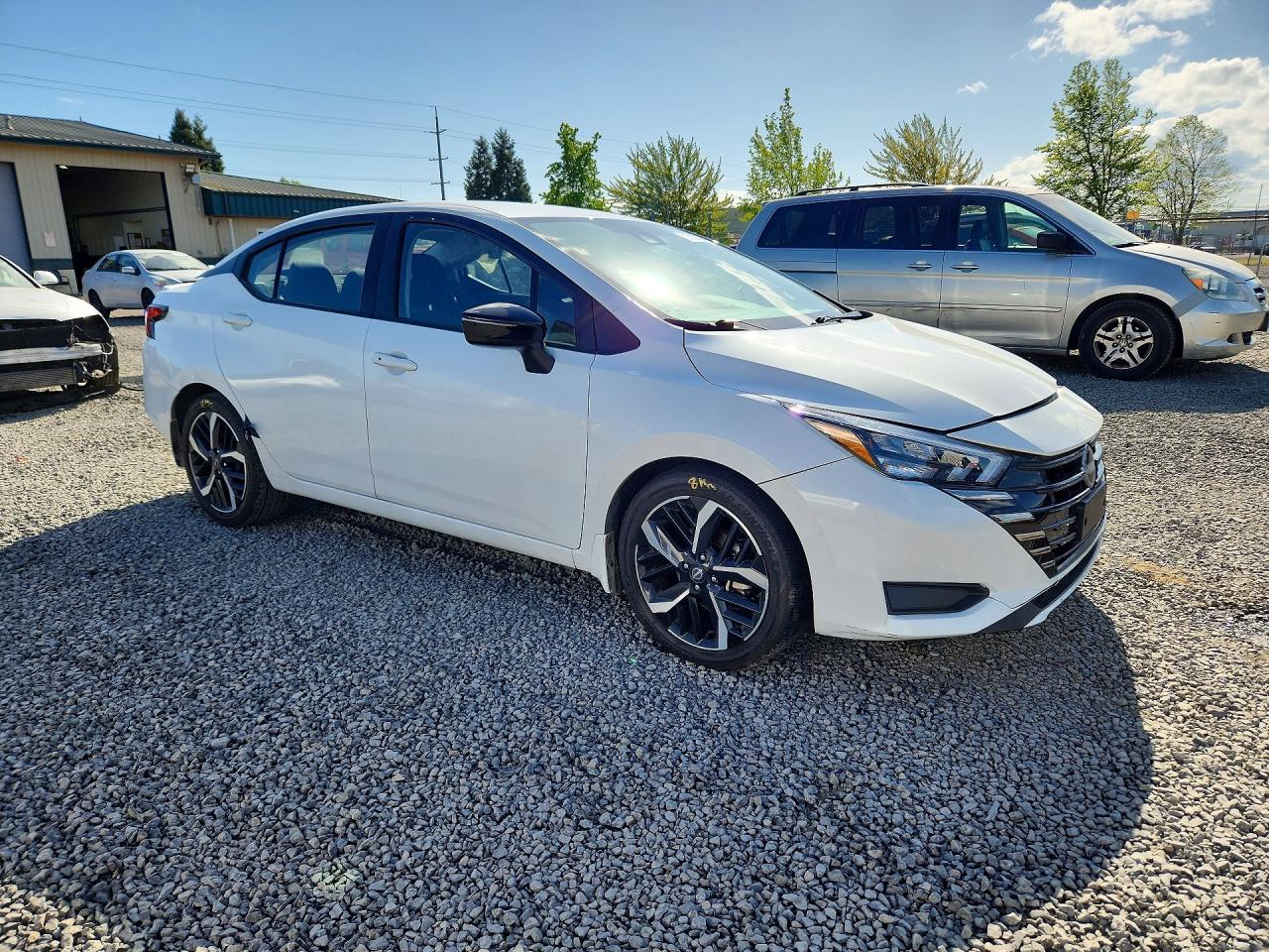 2024 NISSAN VERSA SR photo 10