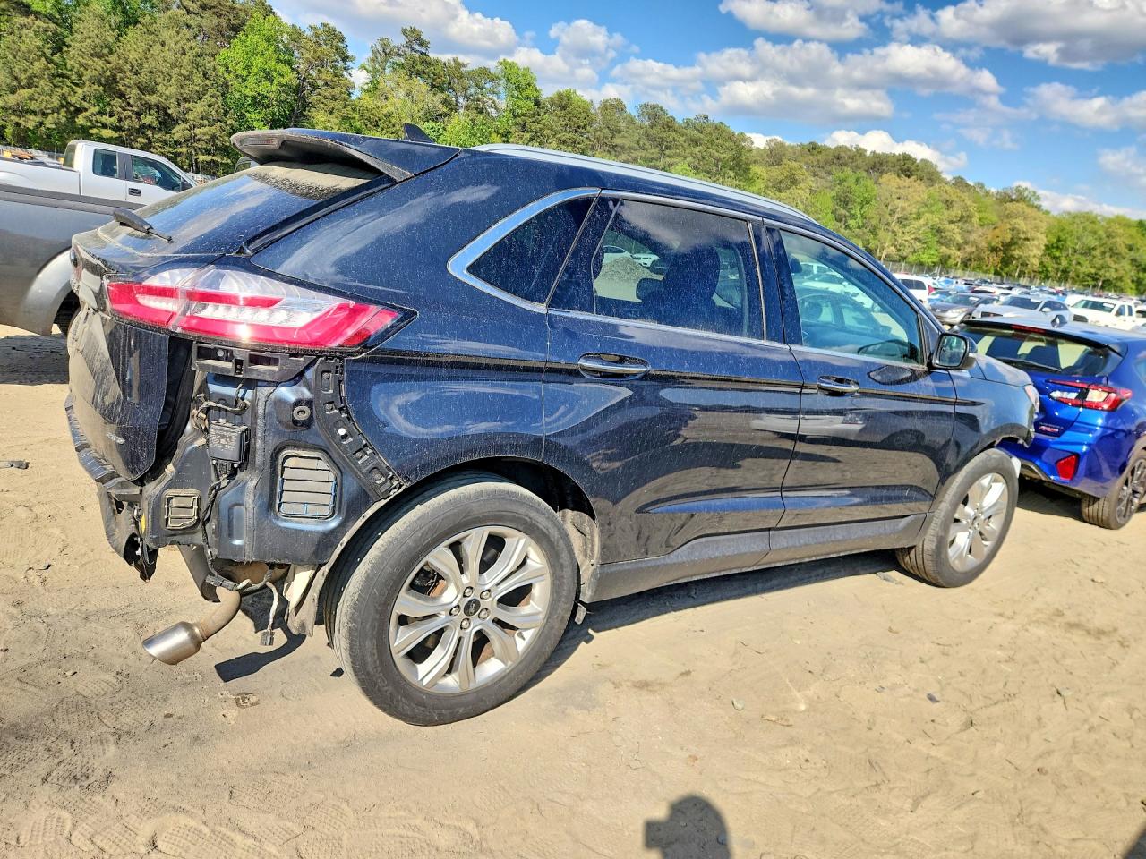 2024 FORD EDGE TITANIUM photo 3