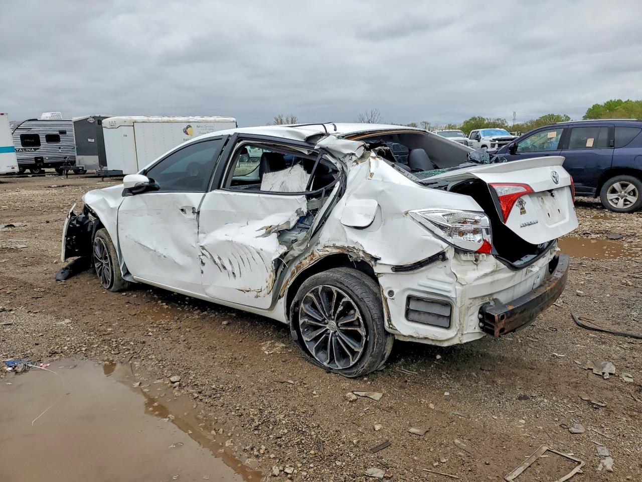 2015 TOYOTA COROLLA S PLUS photo 3