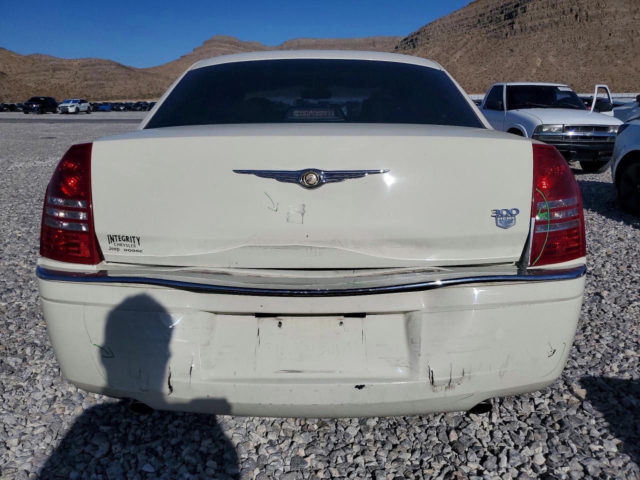2006 CHRYSLER 300C photo 6