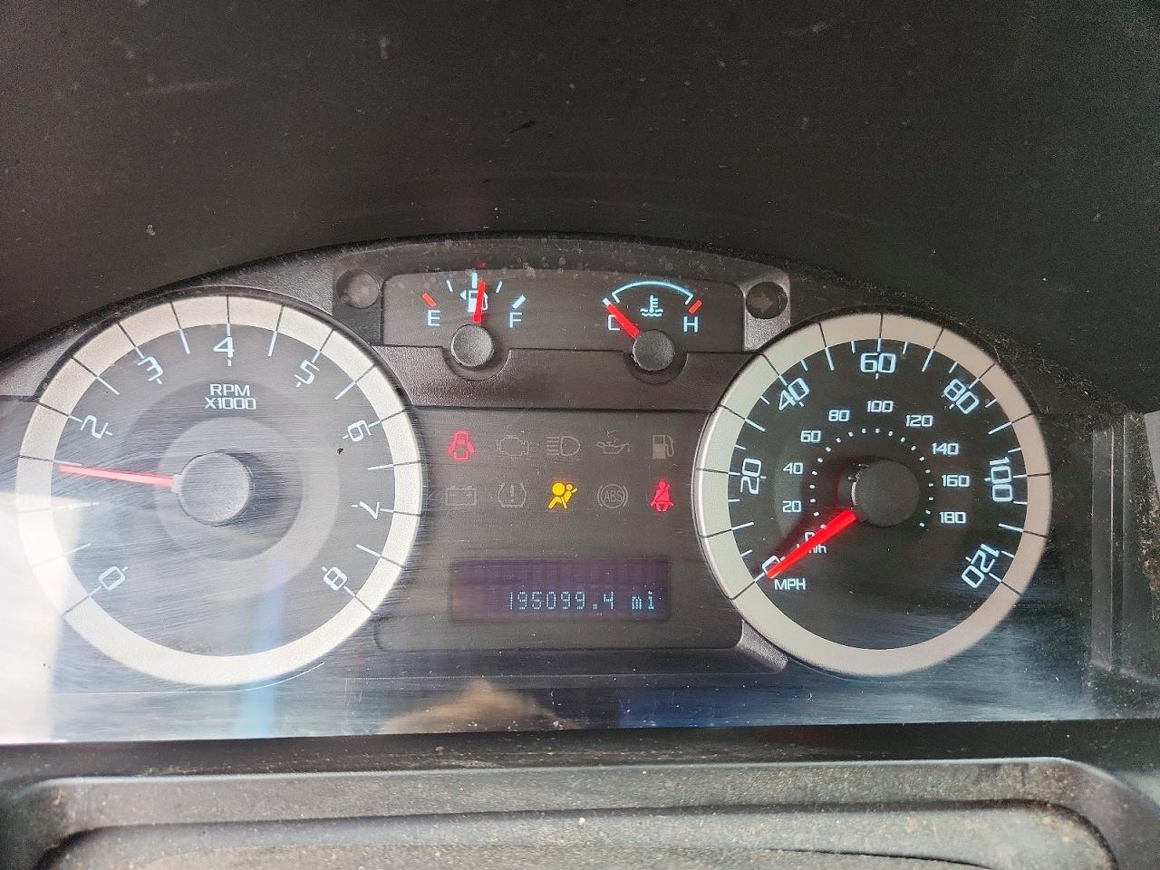 2011 FORD ESCAPE XLT photo 25