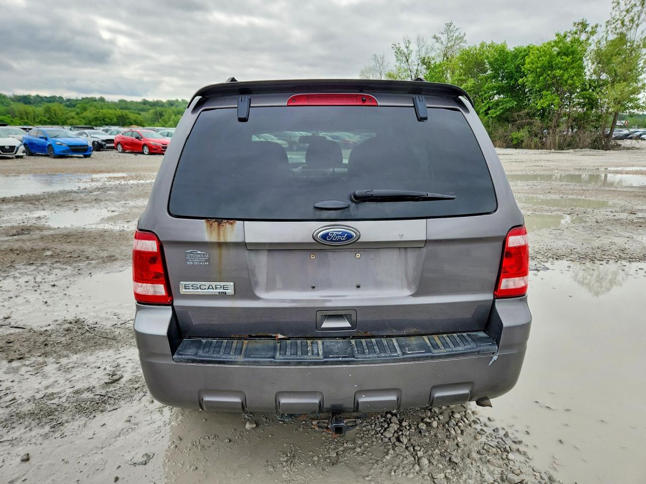 2011 FORD ESCAPE XLT photo 16