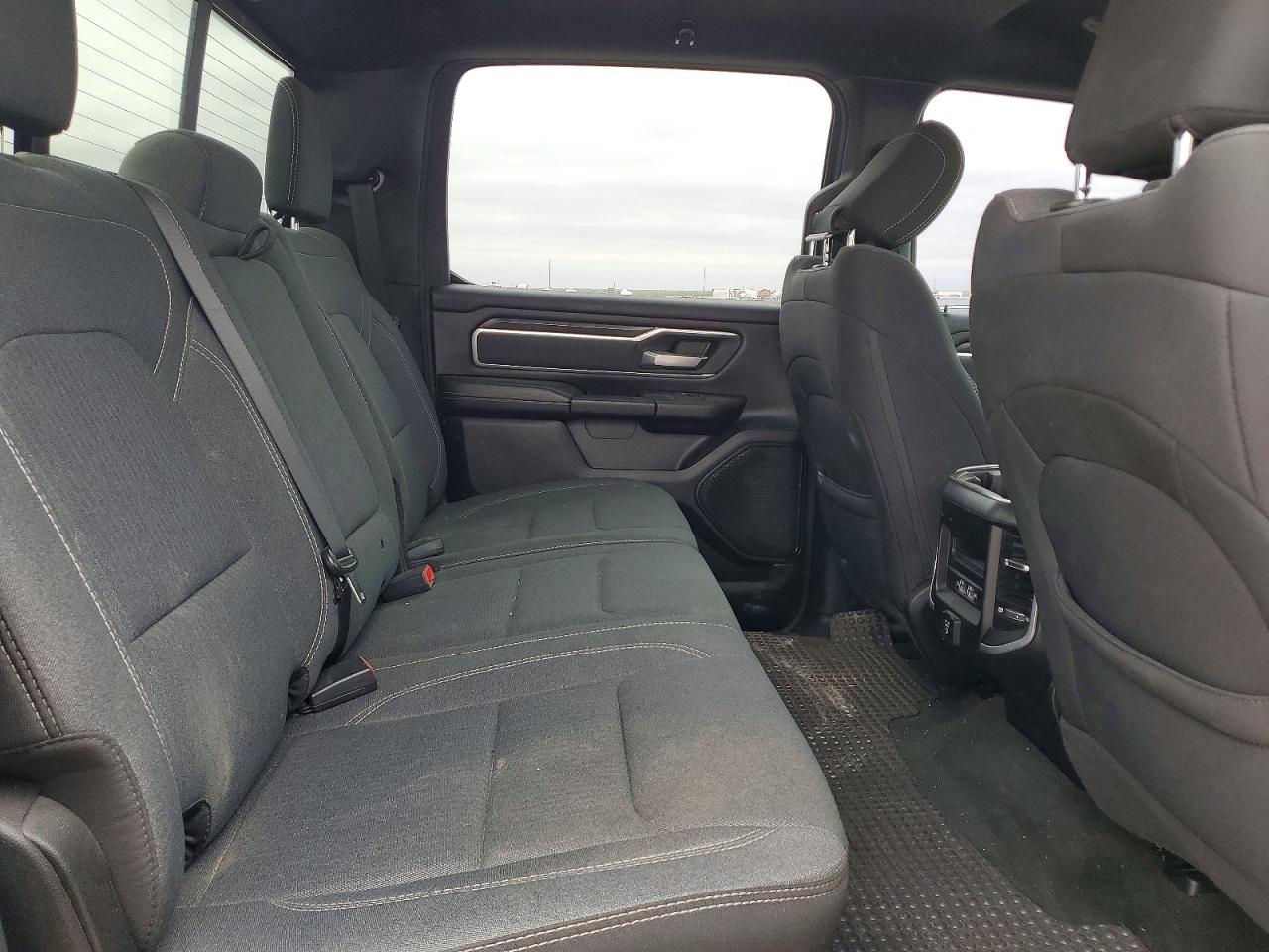 2021 RAM 1500 BIG HORN photo 10