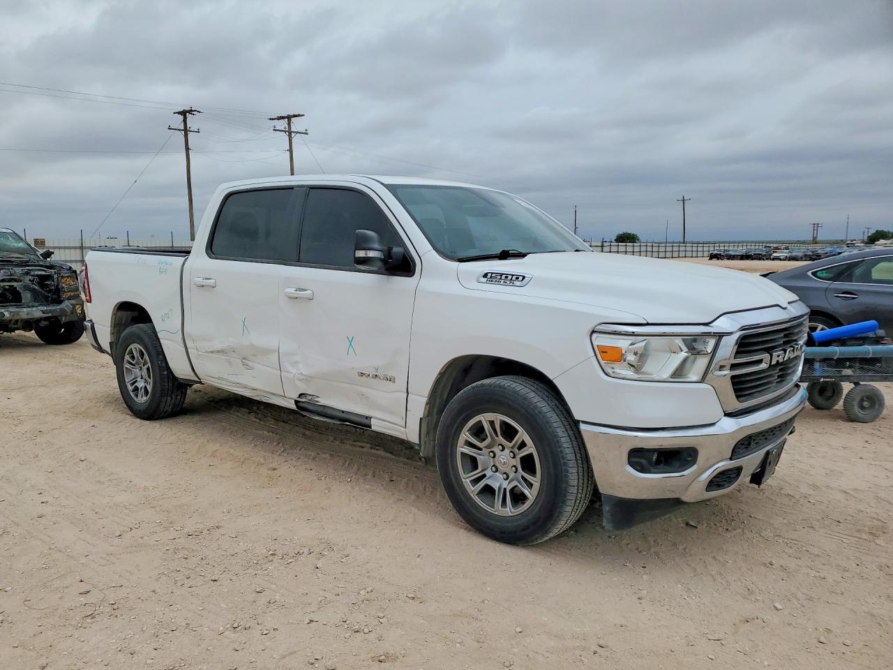 2021 RAM 1500 BIG HORN photo 4