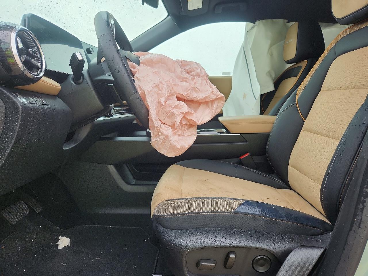 2026 CHEVROLET EQUINOX ACTIV photo 13