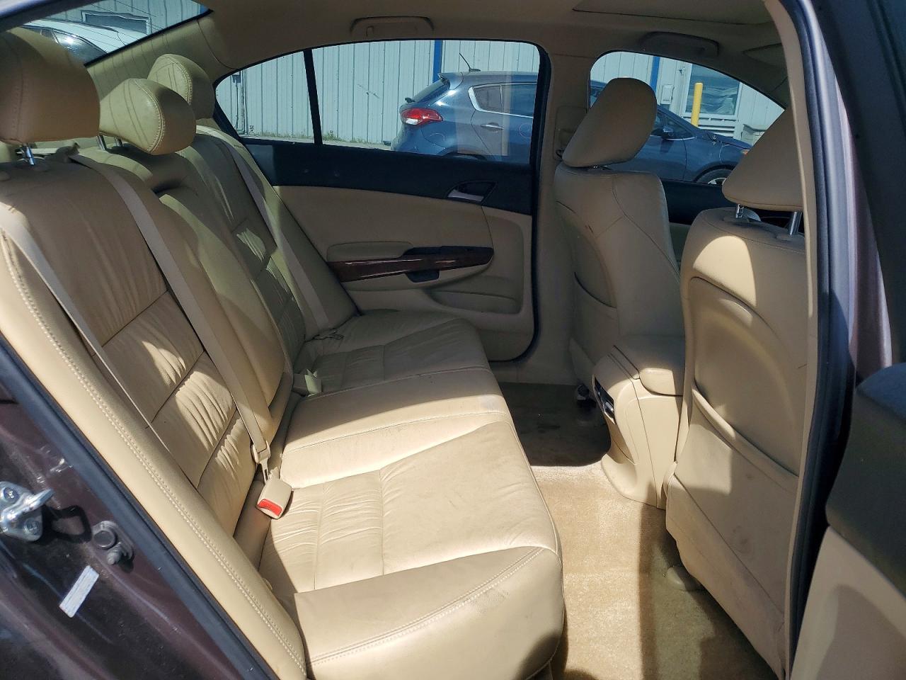 2011 HONDA ACCORD EXL photo 28