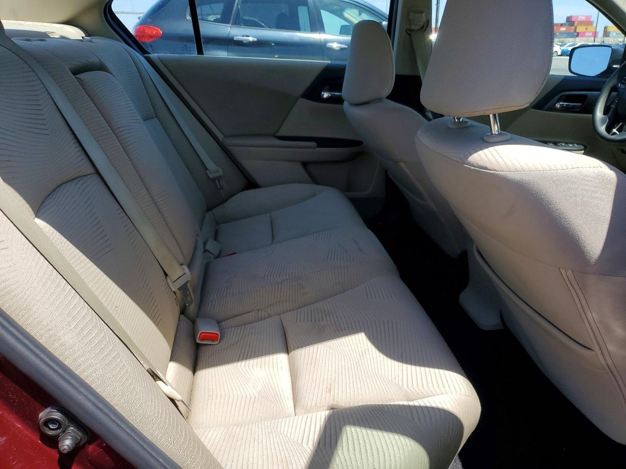 2015 HONDA ACCORD LX photo 28