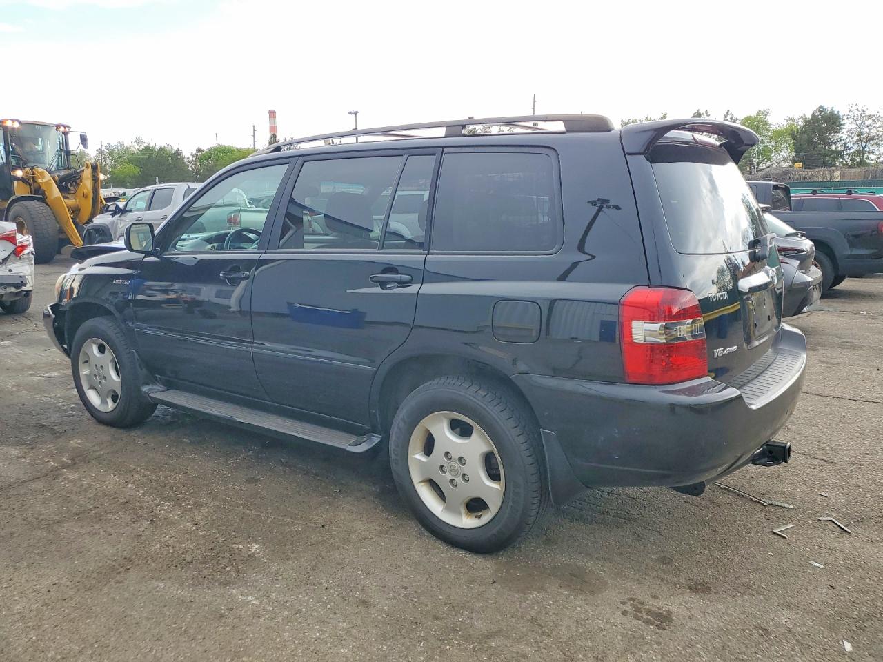 2005 TOYOTA HIGHLANDER LIMITED photo 4