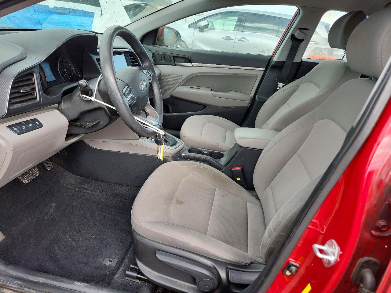 2020 HYUNDAI ELANTRA SEL photo 13
