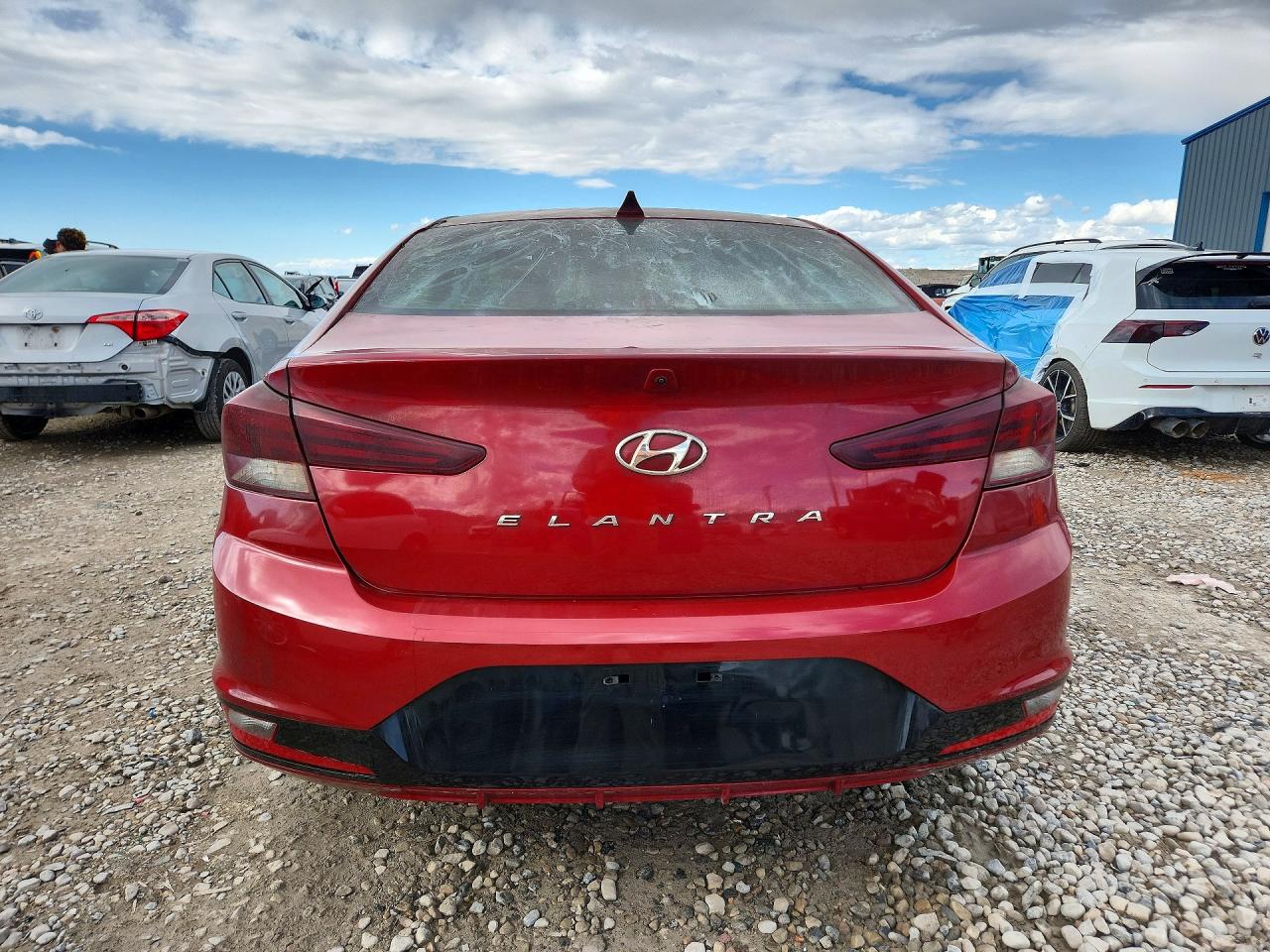 2020 HYUNDAI ELANTRA SEL photo 11
