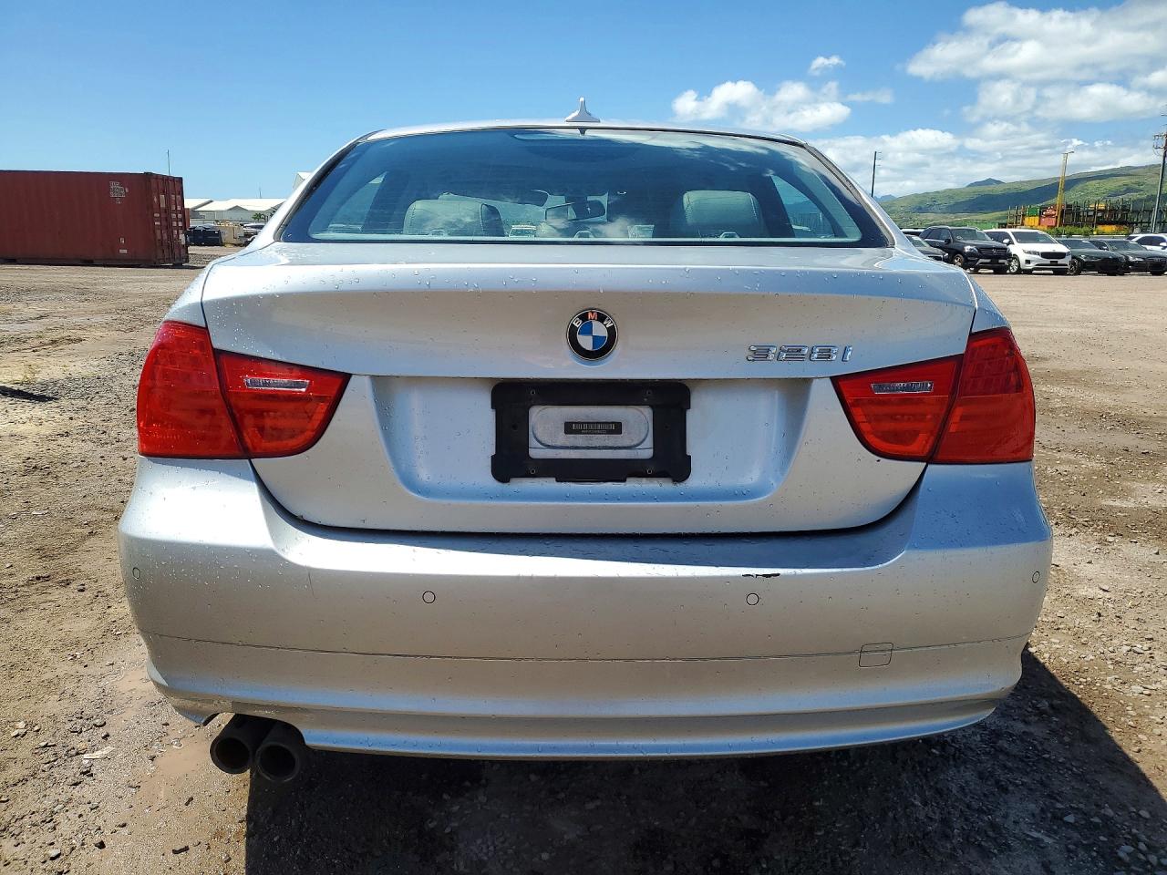 2011 BMW 328 I photo 11