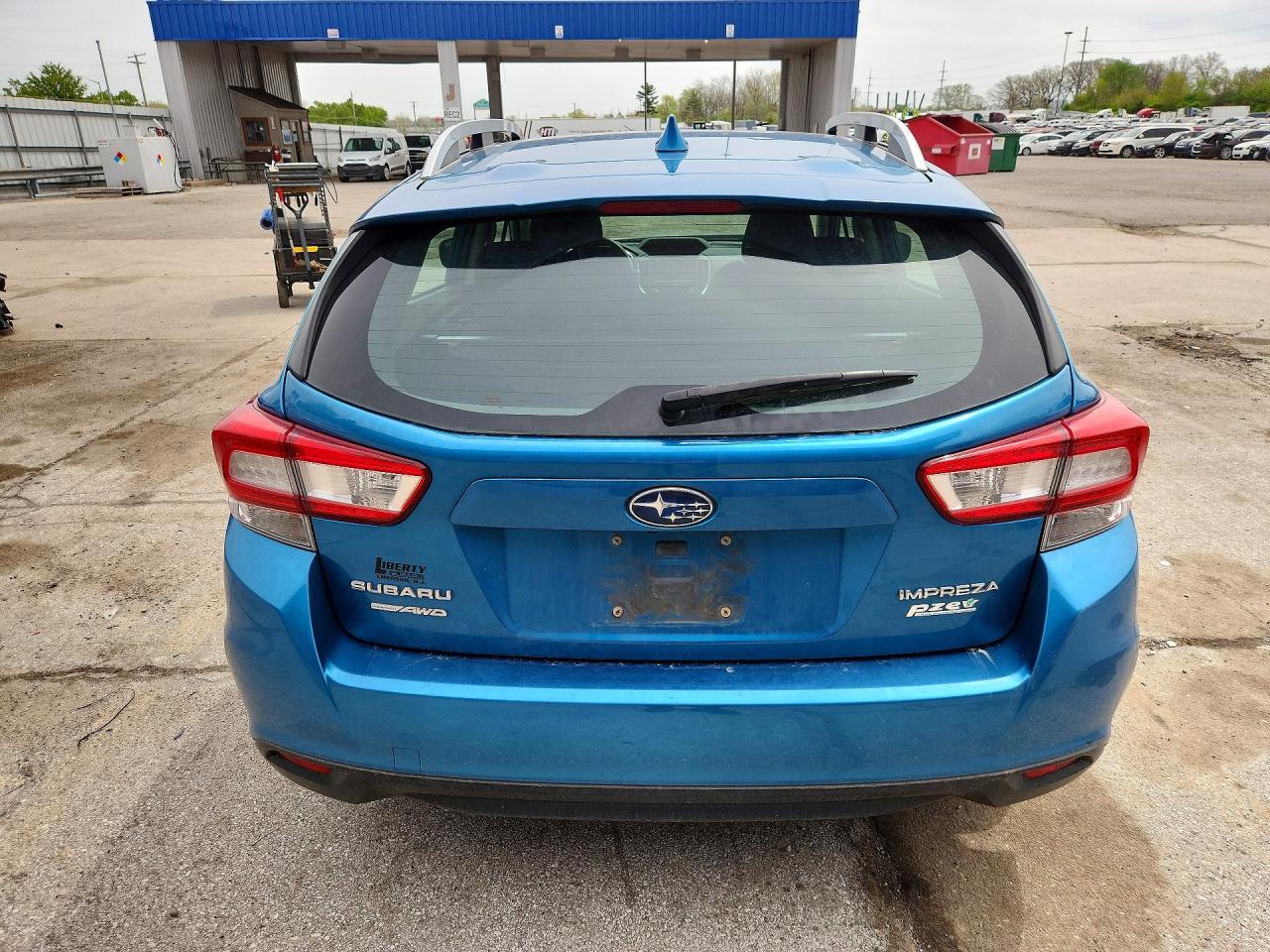 2017 SUBARU IMPREZA PREMIUM PLUS photo 16