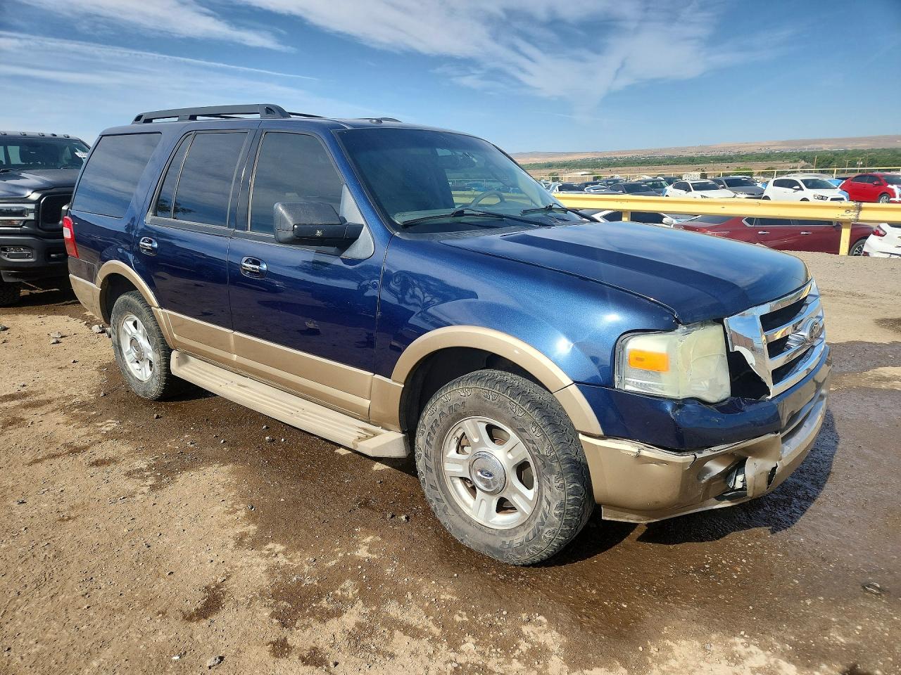 2013 FORD EXPEDITION XLT photo 10