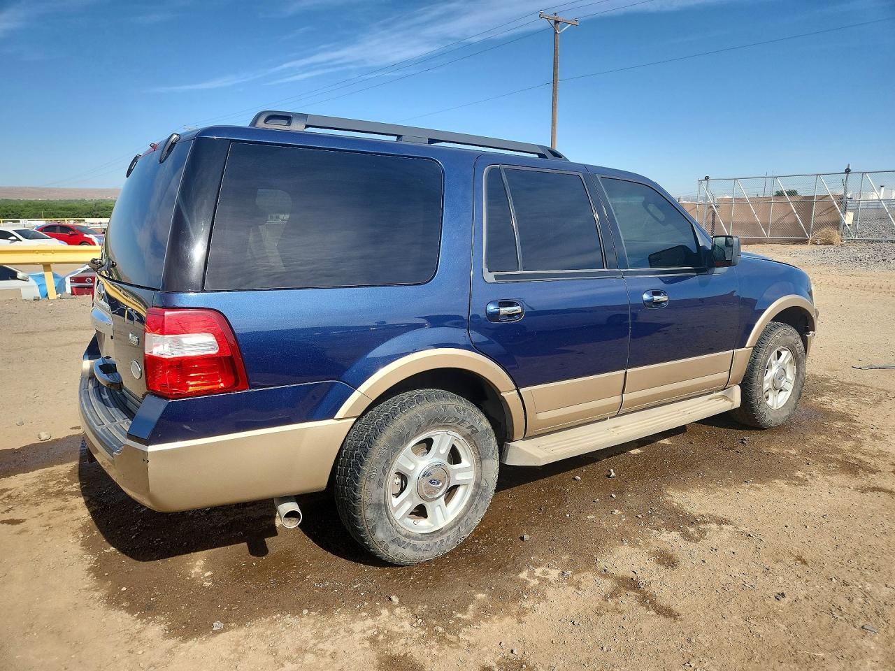2013 FORD EXPEDITION XLT photo 7
