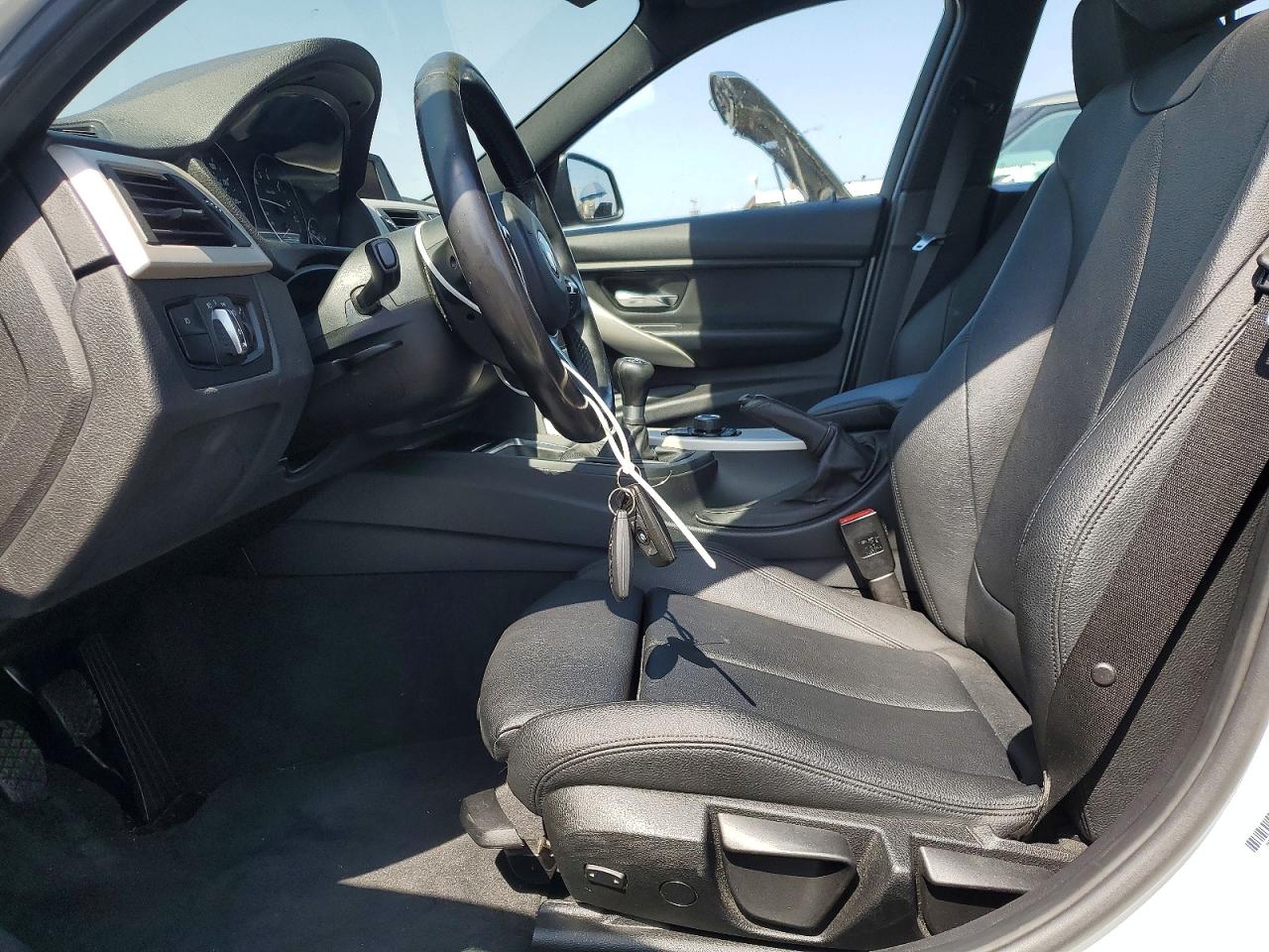 2015 BMW 320 I photo 7